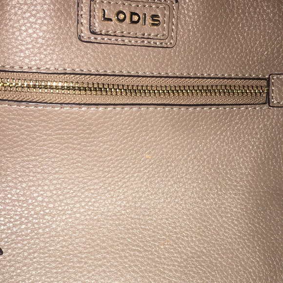 Lodi’s shoulder bag - Picture 2 of 9